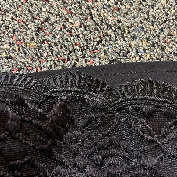 Black Lace Lined Short-Sleeve Blouse Round-Neck Modest Shirt Formal Top Sz S-M - Picture 8 of 16